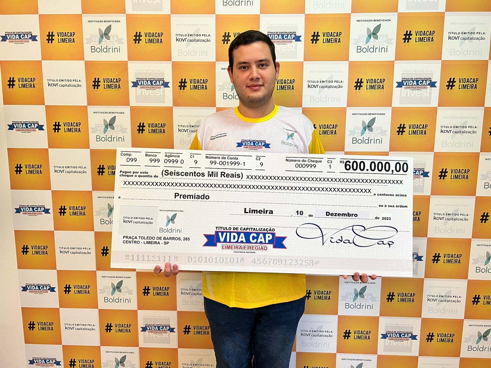 Jovem de Americana leva super prêmio de 600 mil reais no quarto sorteio do Vida Cap